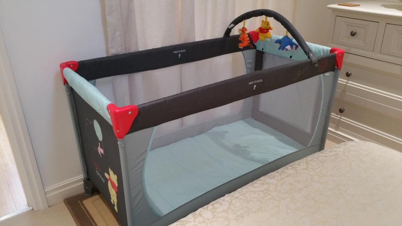 Best Area Close To Leeds Centre Екстер'єр фото
